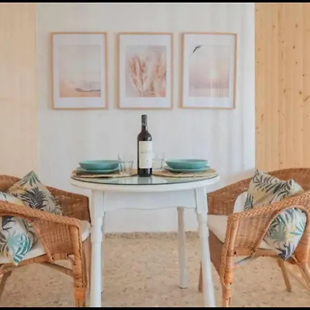 Cozy Studio Near The Beach Torremolinos Exterior photo